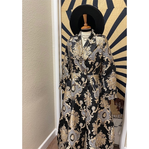 🌈 Gorgeous royal vintage style coat - Picture 14 of 14